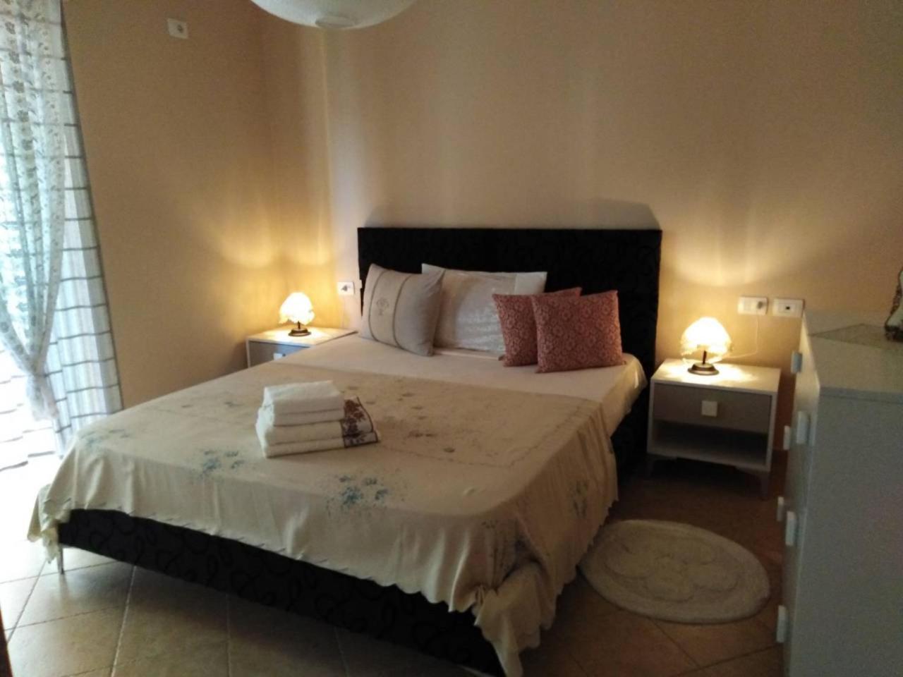 Jelena'S Luxury Apartments Sarande Exterior photo