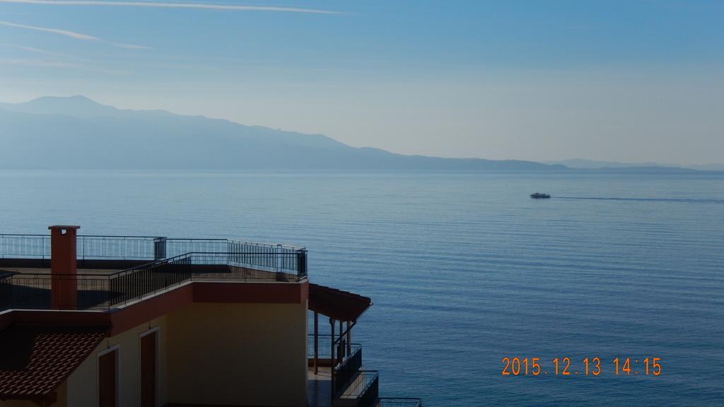 Jelena'S Luxury Apartments Sarande Exterior photo